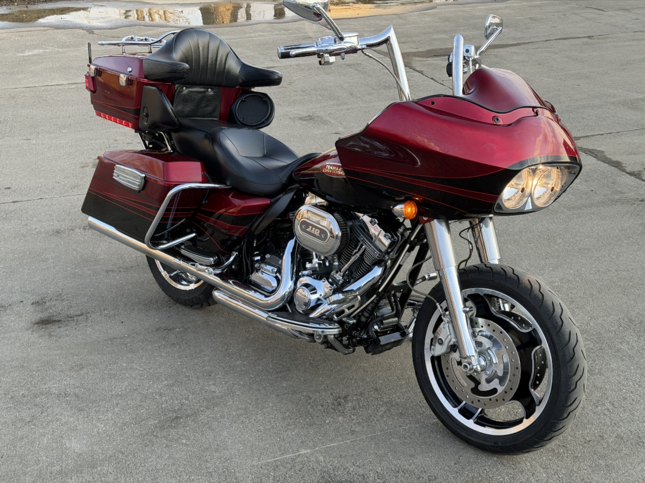 2011 Harley-Davidson FLHTRUSE CVO Road Glide Ultra
